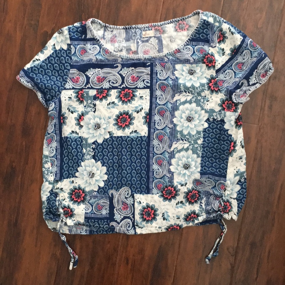 Hollister crop top
